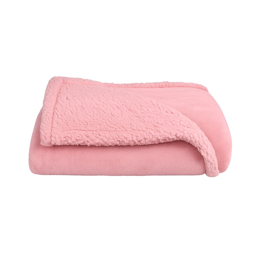 Layered Blankets The Accent - Waterproof, Double Sided Luxury Blanket - Bed, Sofa, Couch - Machine Washable, Comfy - Sherpa and Fleece, Protect The Bed
