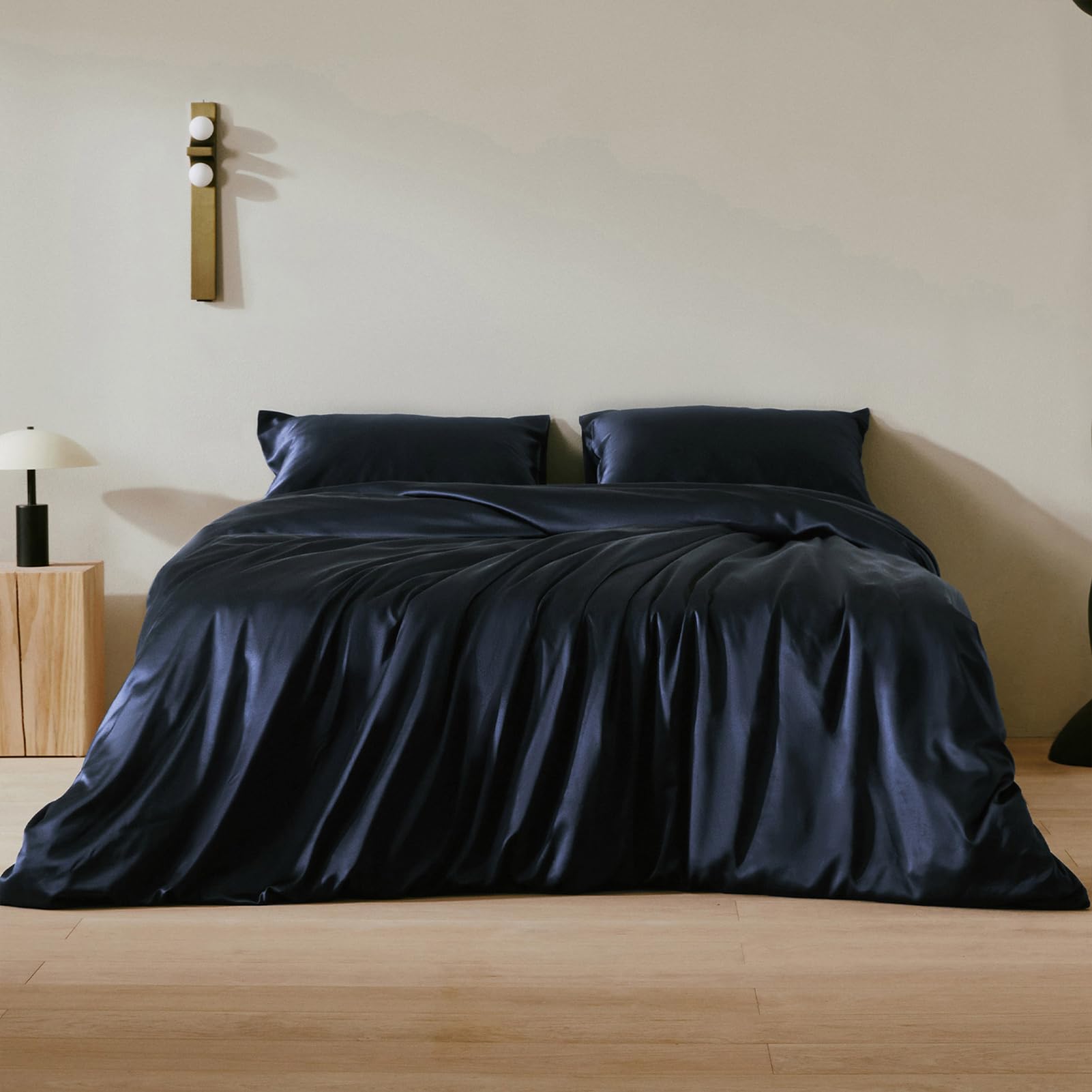 19-Momme Pure Silk Bedding Sheet Set, 4 Pieces