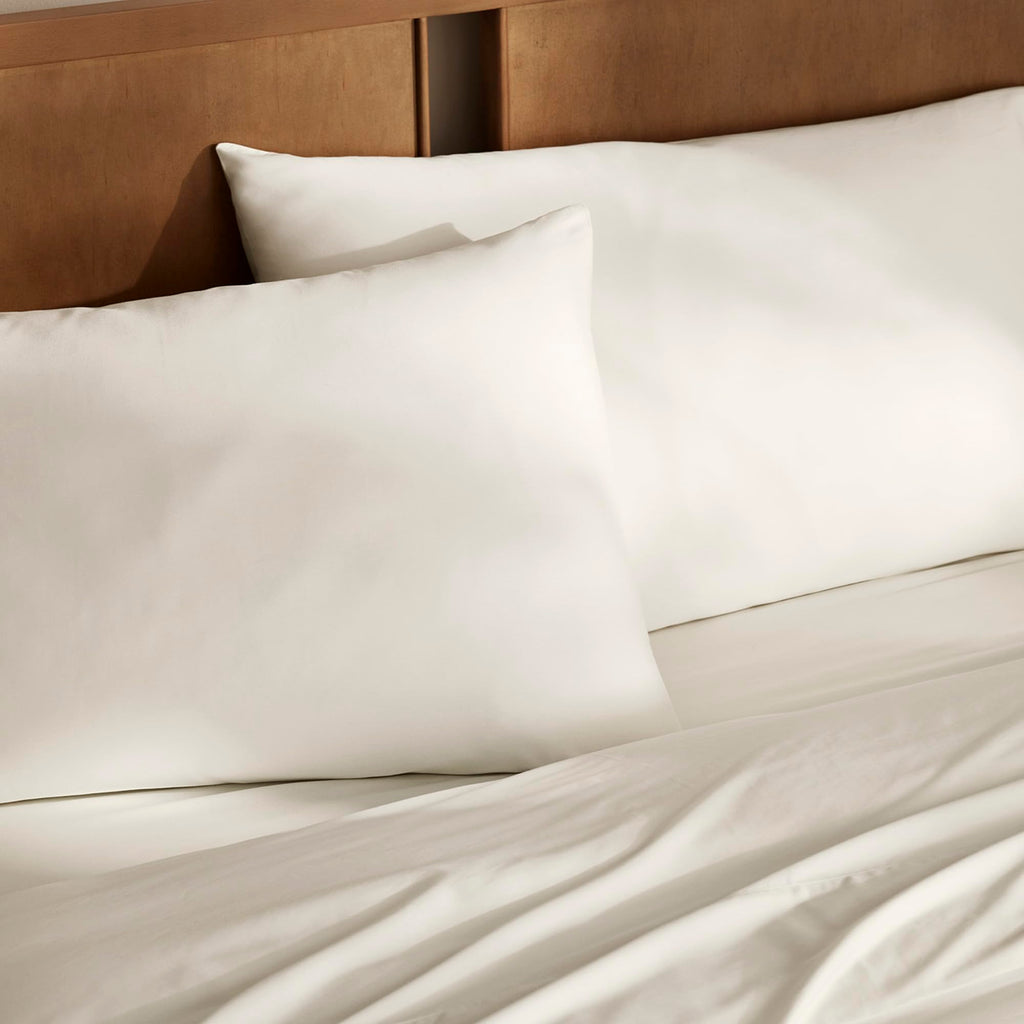 Boll & Branch Signature Hemmed Pillowcase Set – 100% Organic Cotton