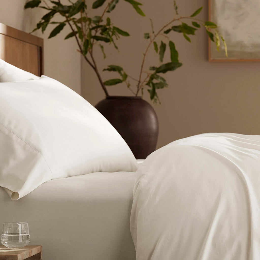Boll & Branch Signature Hemmed Pillowcase Set – 100% Organic Cotton