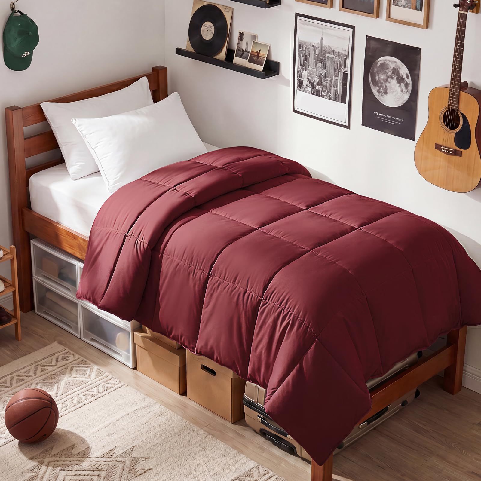 EASELAND Down Alternative Comforter - Quilted Duvet Insert for All Seasons, Soft Lightweight with Corner Tabs, Summer Winter Warm Bedding
