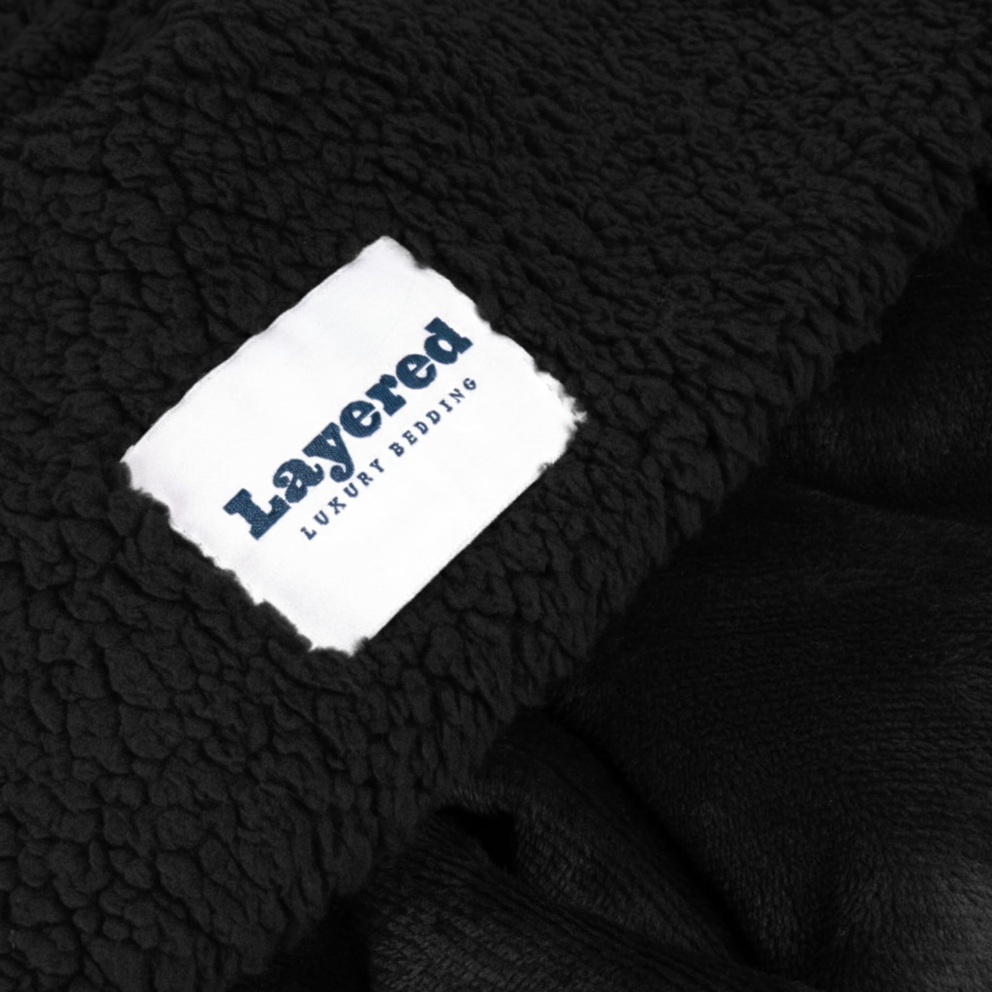 Layered Blankets The Accent - Waterproof, Double Sided Luxury Blanket - Bed, Sofa, Couch - Machine Washable, Comfy - Sherpa and Fleece, Protect The Bed