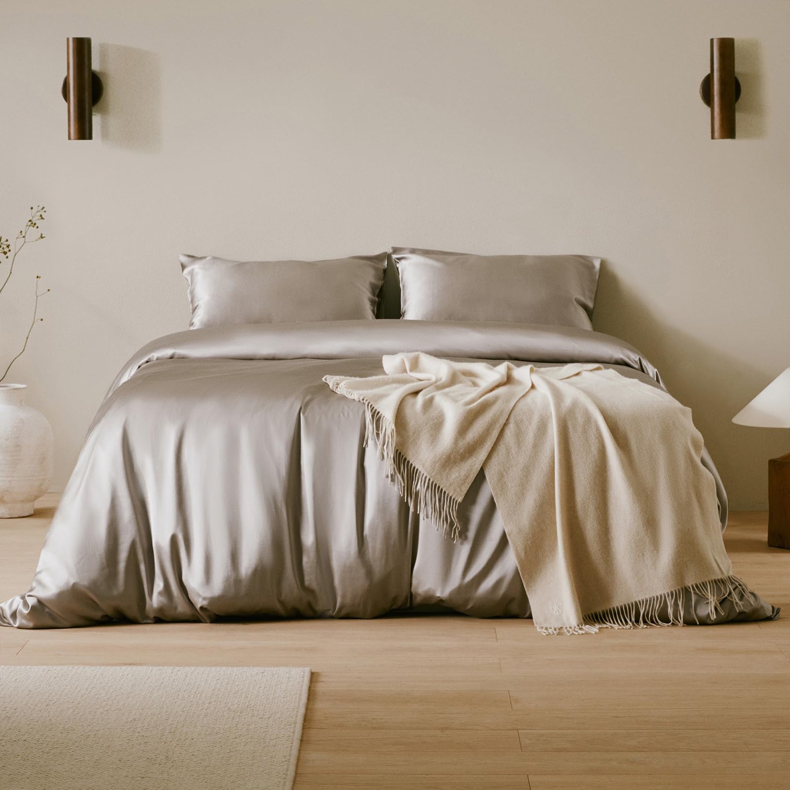 19-Momme Pure Silk Bedding Sheet Set, 4 Pieces