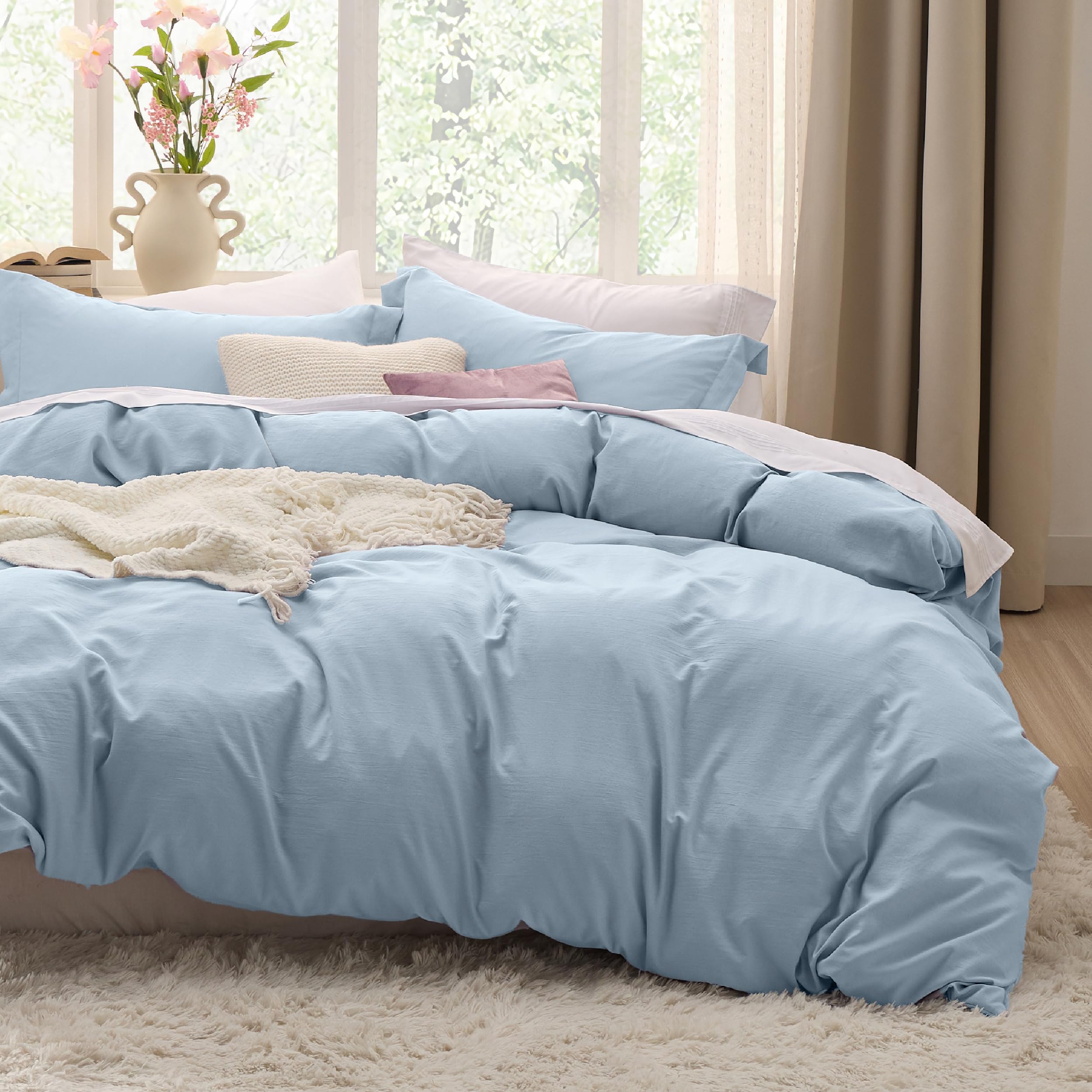 Bedsure Soft Prewashed Duvet Cover Set with Zipper Closure and Pillow Covers, Comforter Not Included