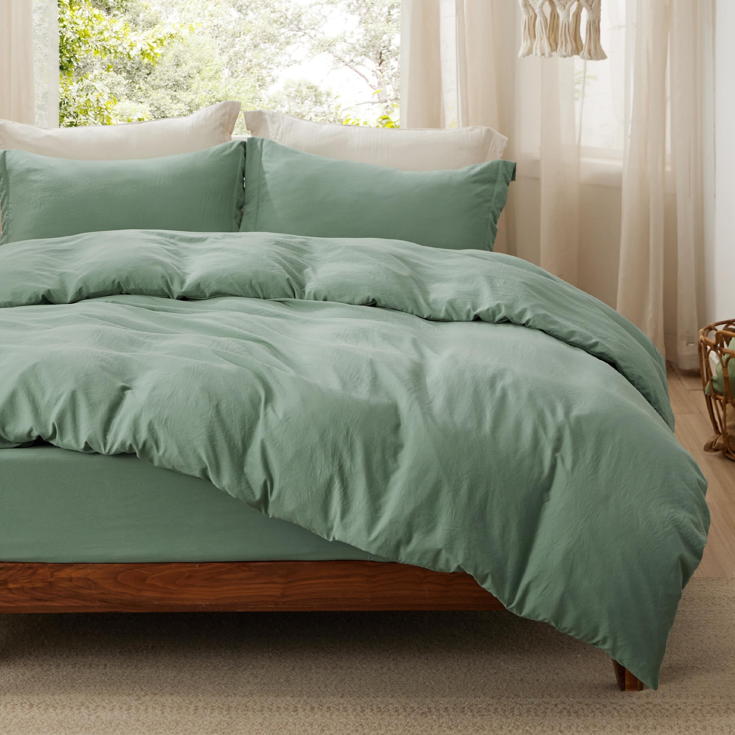 Bedsure Soft Prewashed Duvet Cover Set with Zipper Closure and Pillow Covers, Comforter Not Included