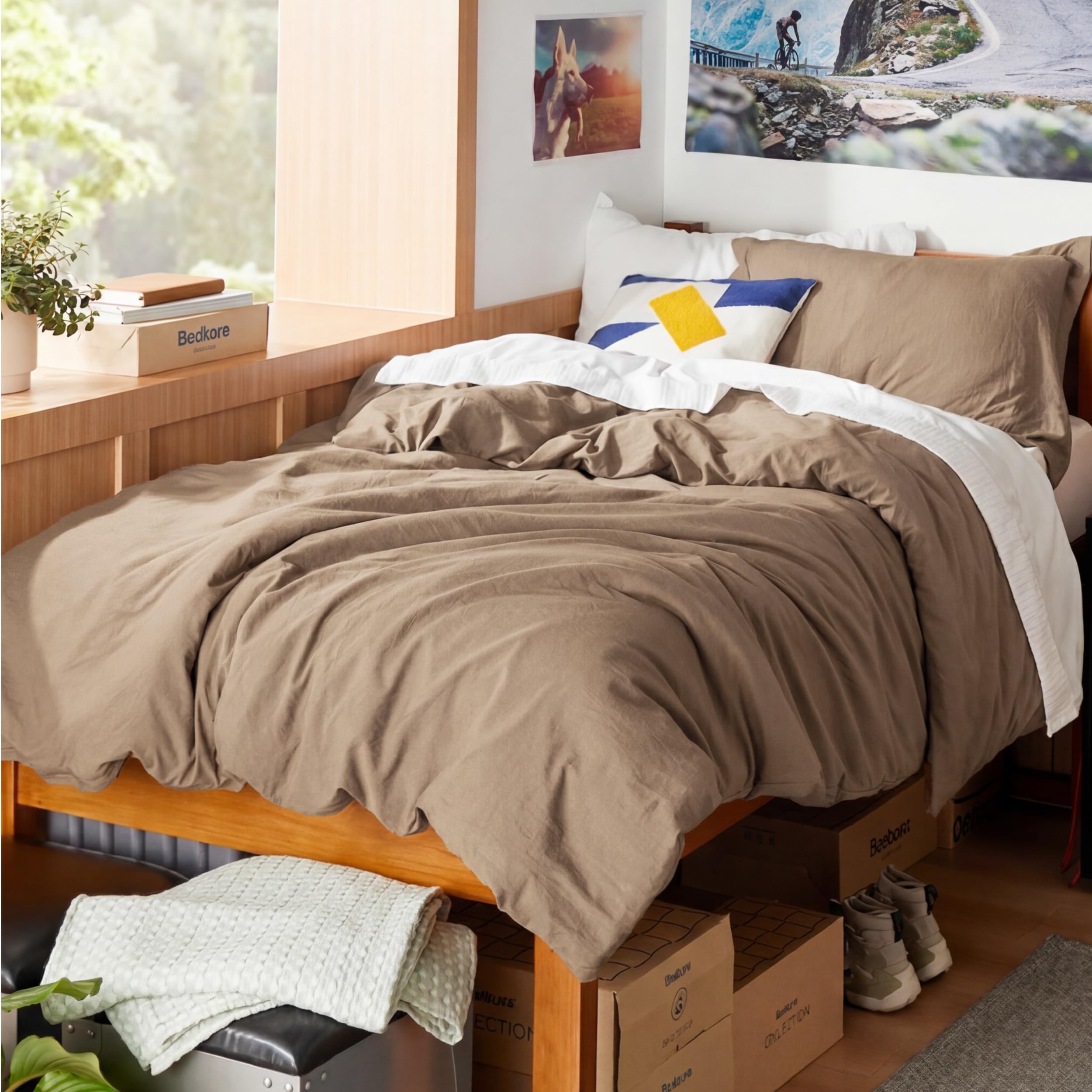Bedsure Soft Prewashed Duvet Cover Set with Zipper Closure and Pillow Covers, Comforter Not Included