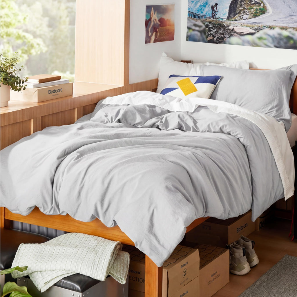 Bedsure Soft Prewashed Duvet Cover Set with Zipper Closure and Pillow Covers, Comforter Not Included