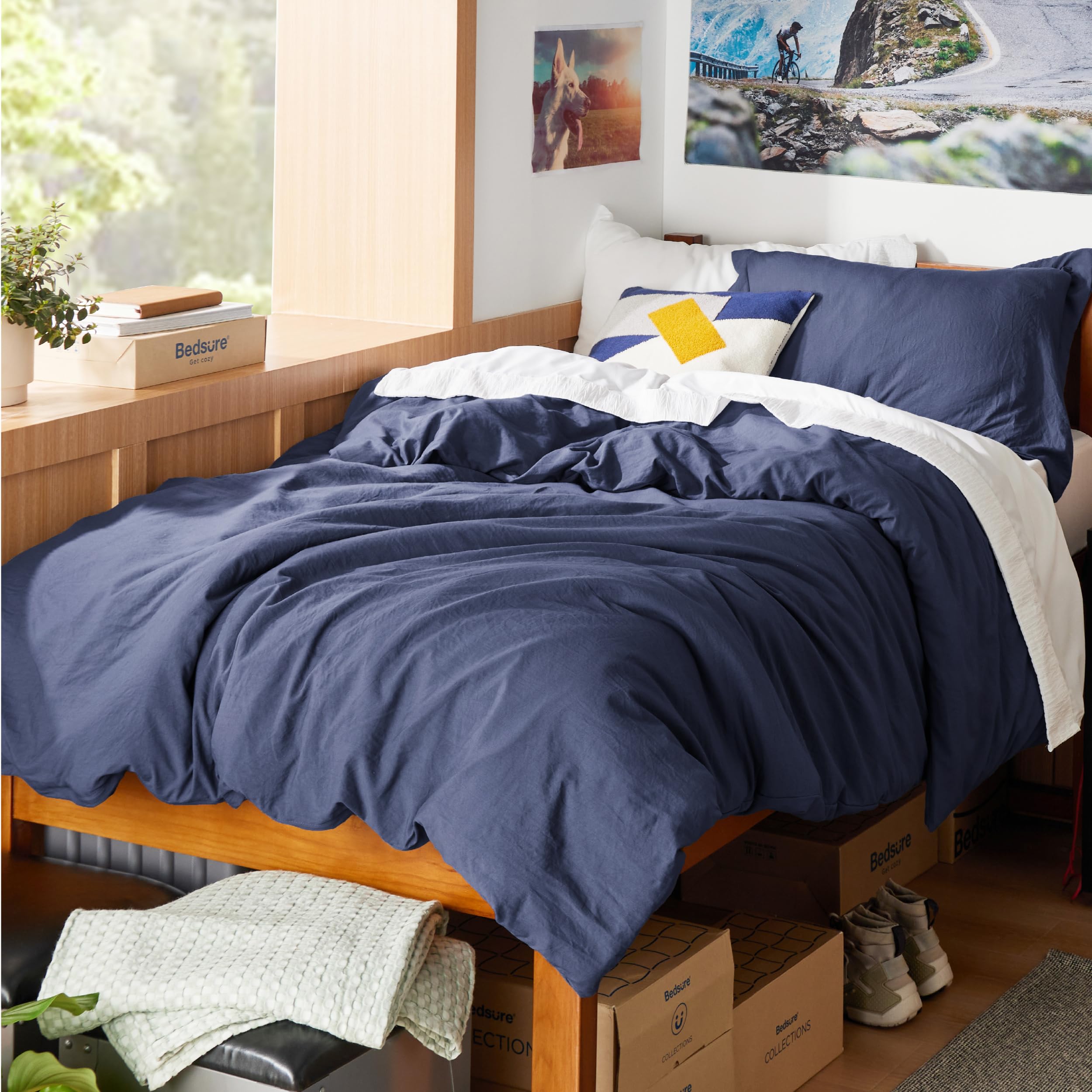 Bedsure Soft Prewashed Duvet Cover Set with Zipper Closure and Pillow Covers, Comforter Not Included