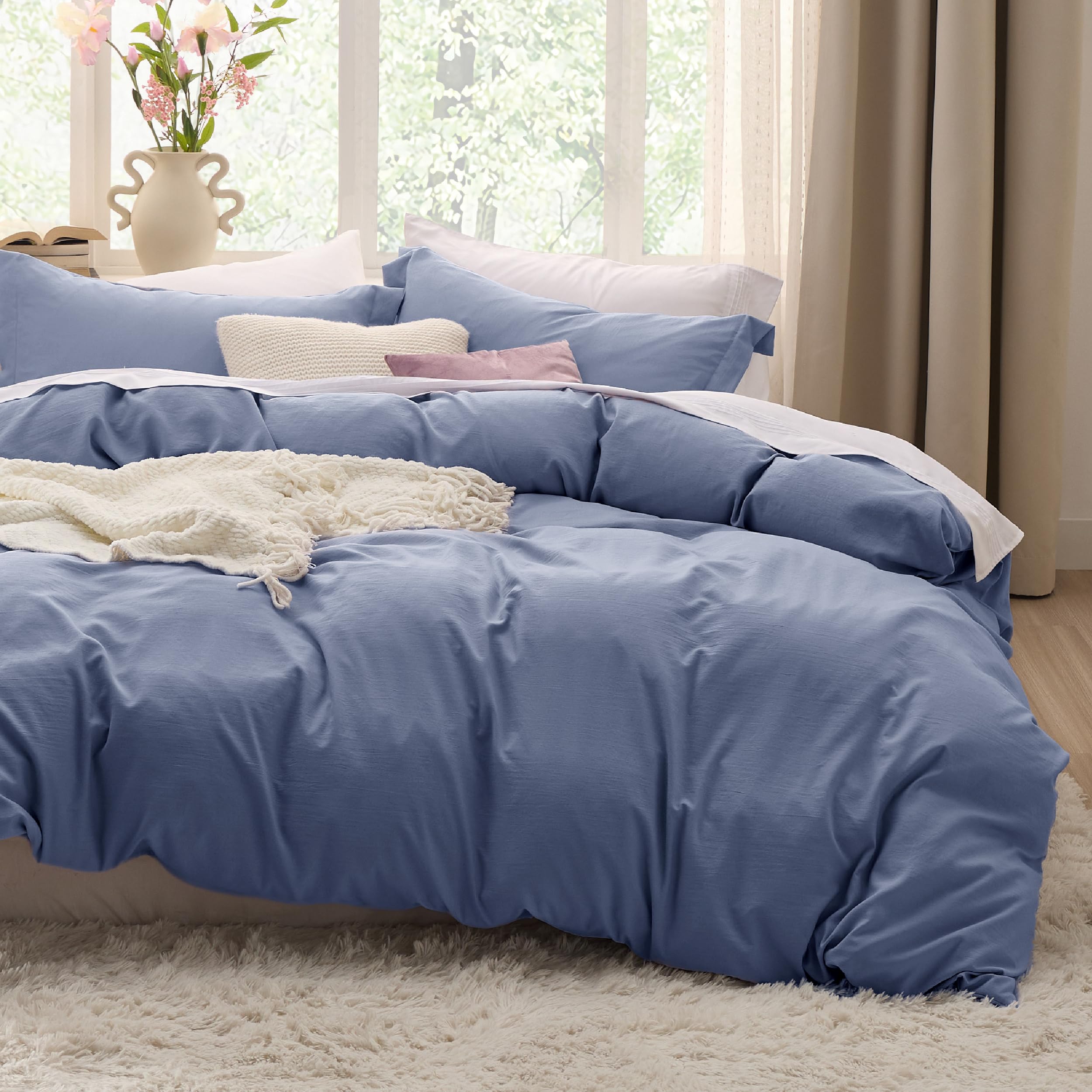 Bedsure Soft Prewashed Duvet Cover Set with Zipper Closure and Pillow Covers, Comforter Not Included