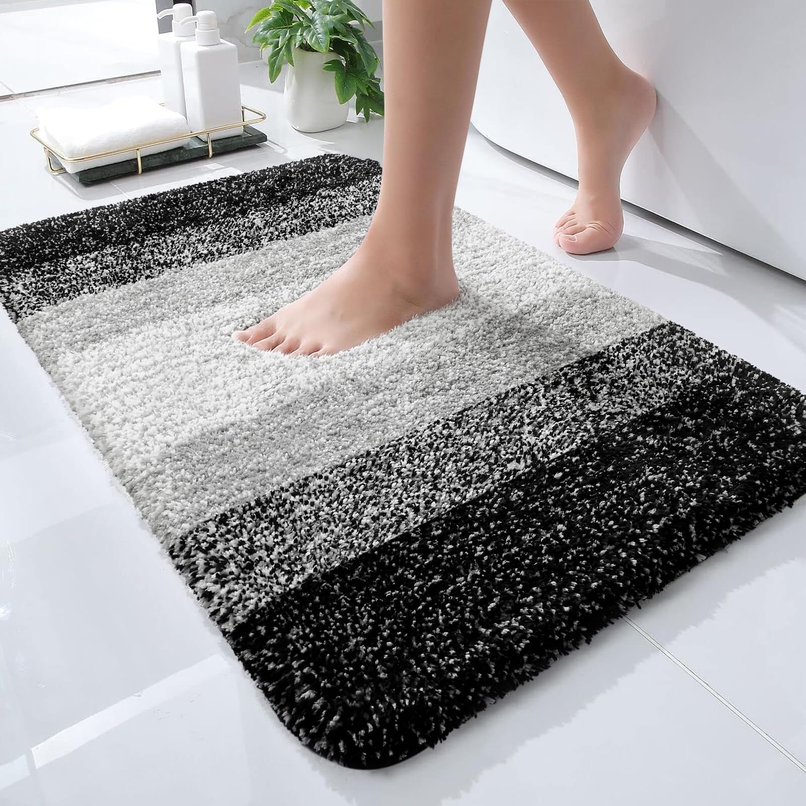 Plush Quick-Dry Absorbent Microfiber Bathroom Mat
