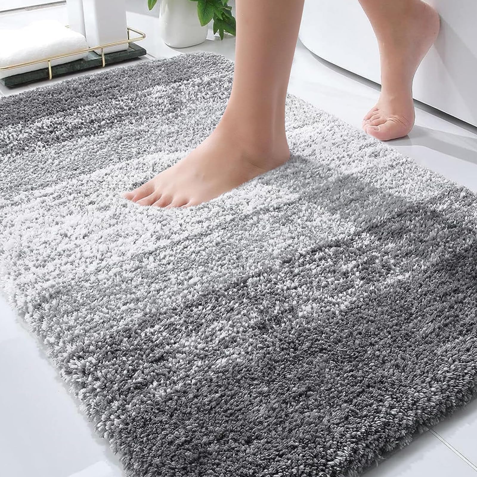 Plush Quick-Dry Absorbent Microfiber Bathroom Mat