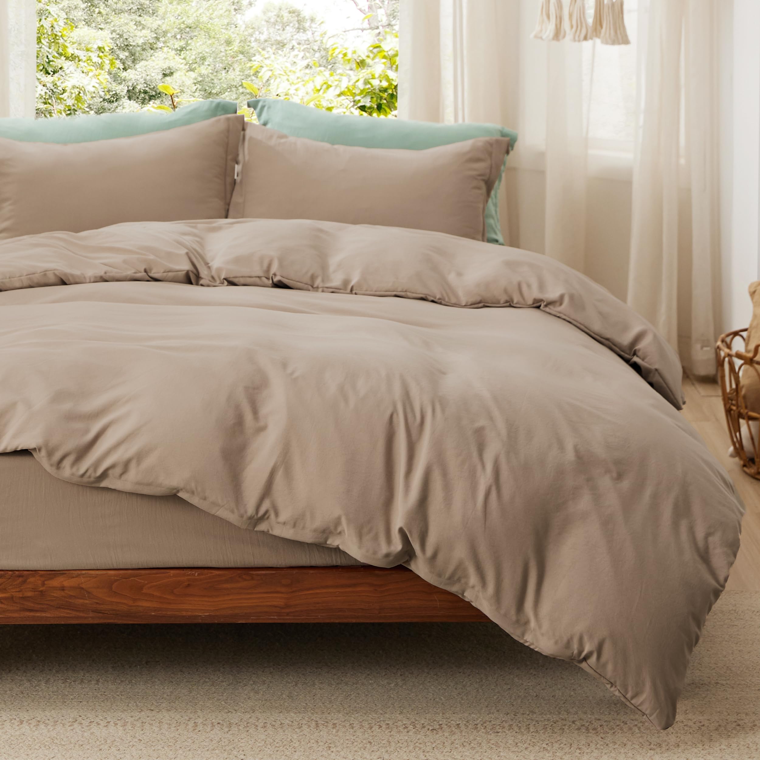Bedsure Soft Prewashed Duvet Cover Set with Zipper Closure and Pillow Covers, Comforter Not Included