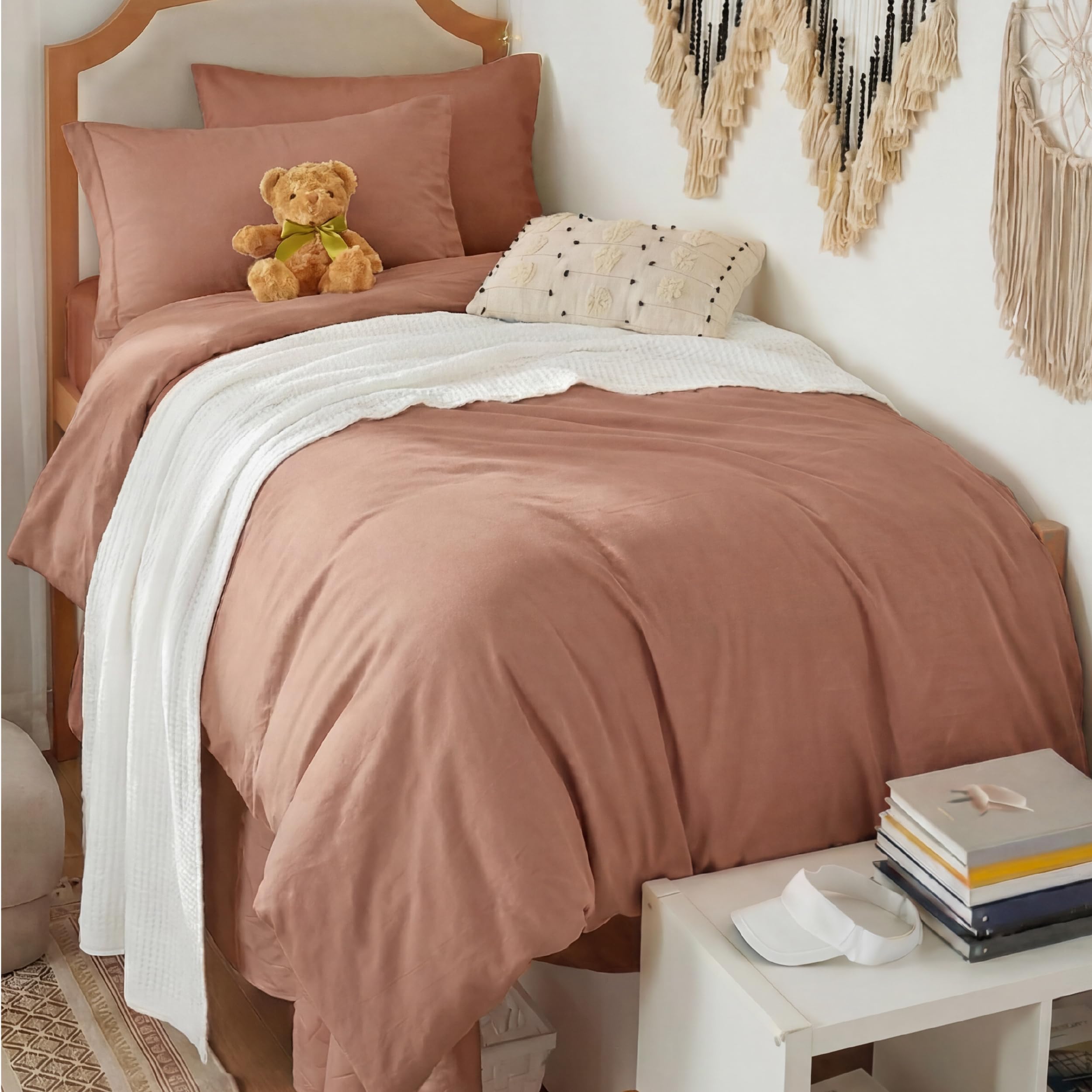 Bedsure Soft Prewashed Duvet Cover Set with Zipper Closure and Pillow Covers, Comforter Not Included