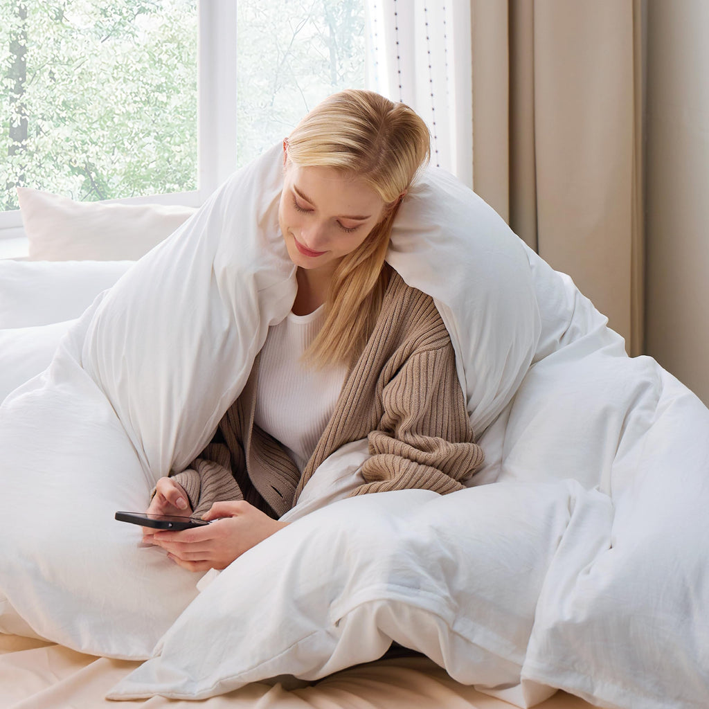 Bedsure Soft Prewashed Duvet Cover Set with Zipper Closure and Pillow Covers, Comforter Not Included