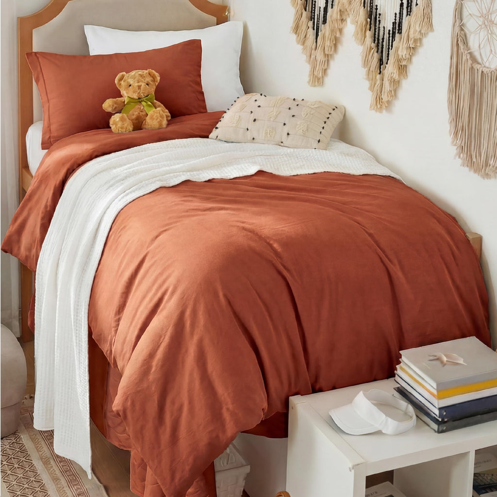 Bedsure Soft Prewashed Duvet Cover Set with Zipper Closure and Pillow Covers, Comforter Not Included