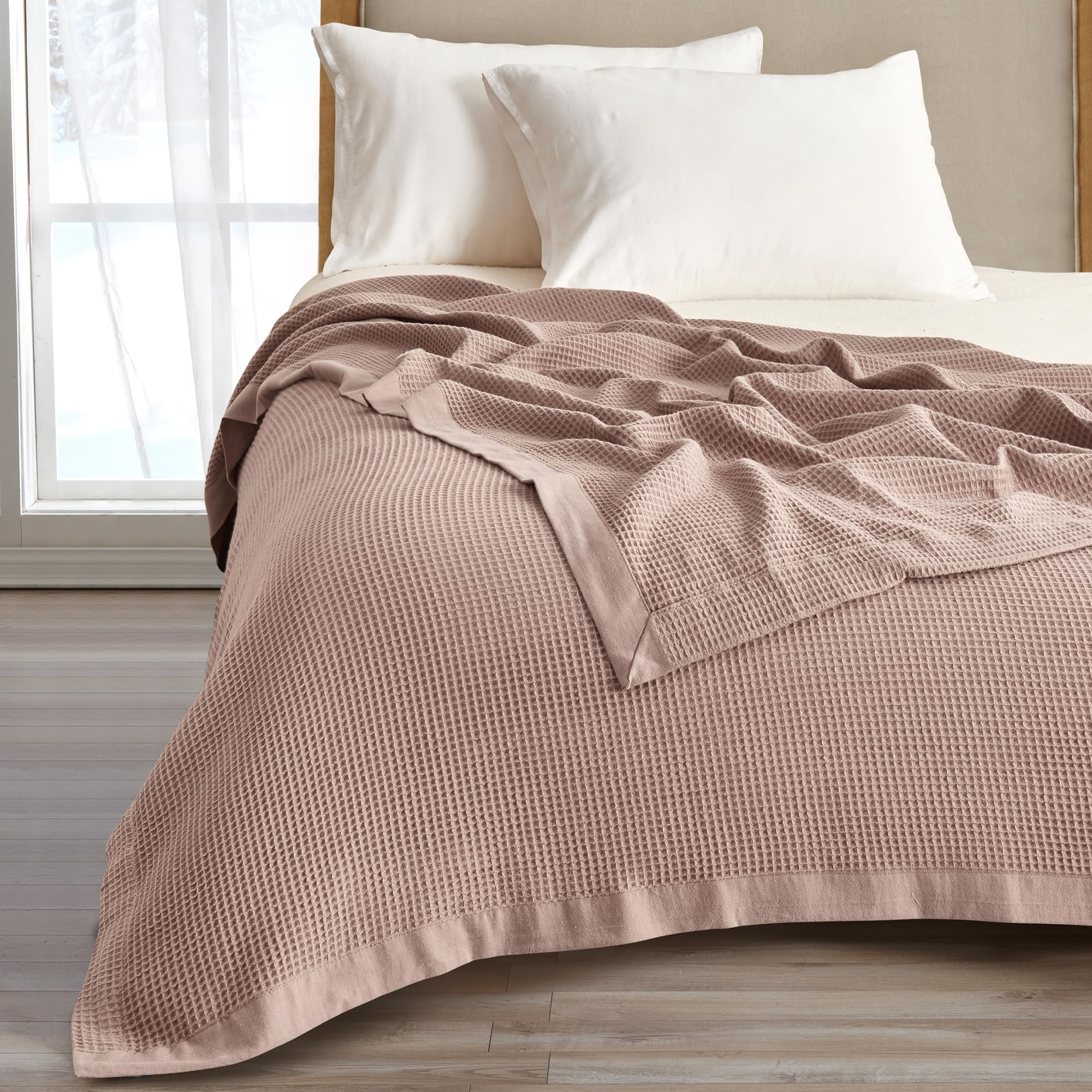 Classic Cotton Bed Blanket for Year-Round Comfort