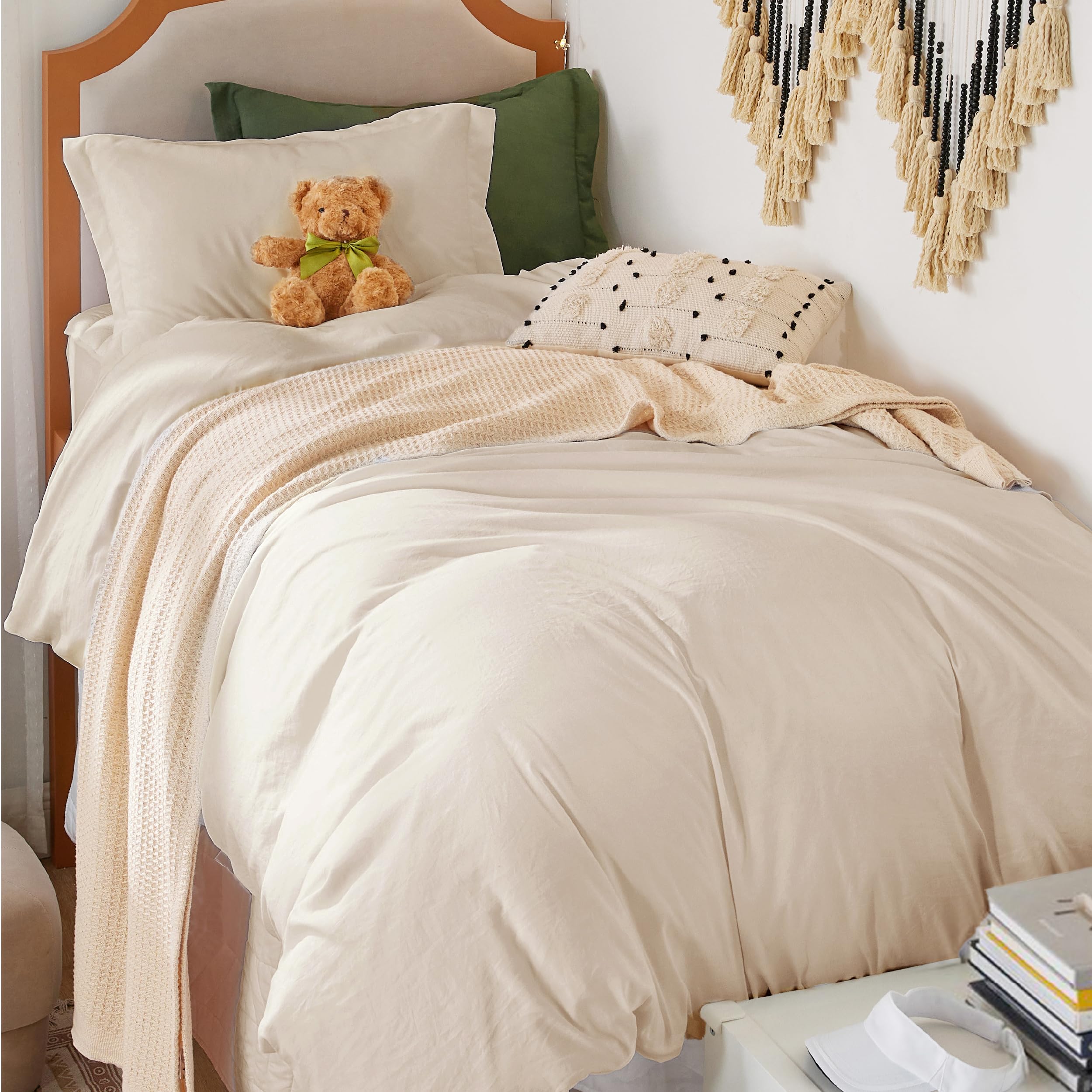 Bedsure Soft Prewashed Duvet Cover Set with Zipper Closure and Pillow Covers, Comforter Not Included