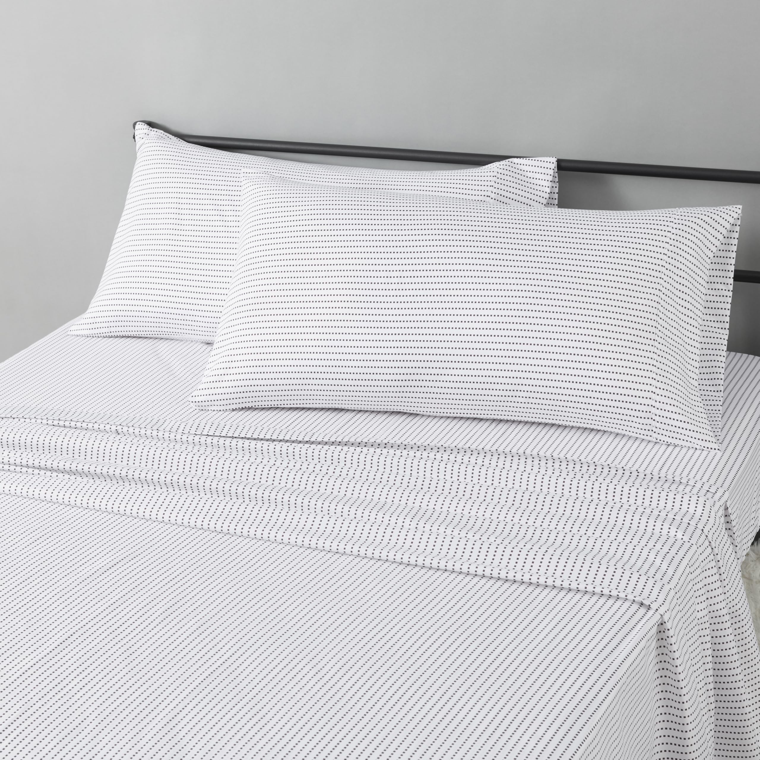 Soft Microfiber Deep-Pocket Bed Sheet Set, 4 Pieces
